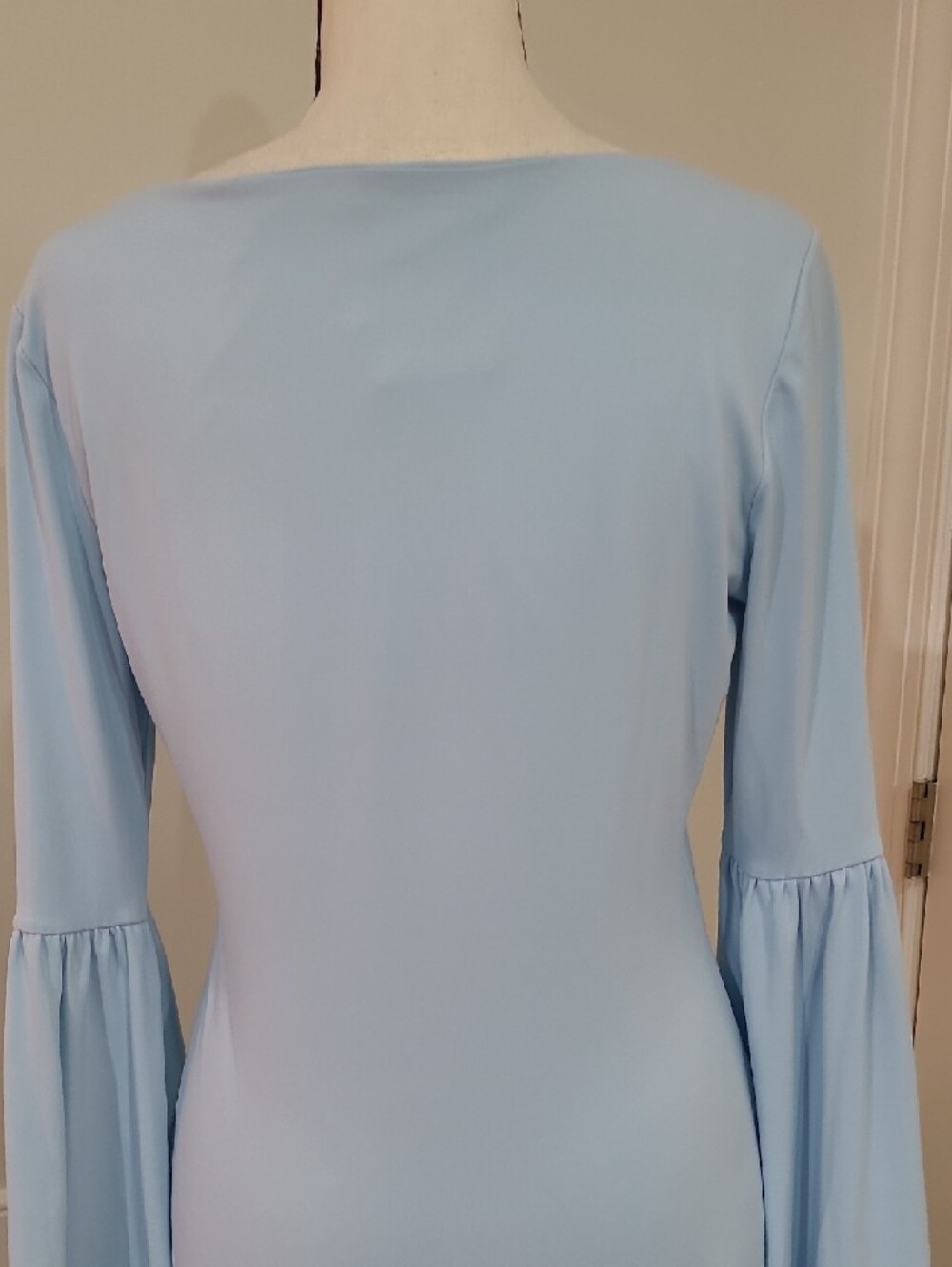 Susana Monaco Light Blue Bell Sleeve Shift Dress - Size M - Picture 6 of 8